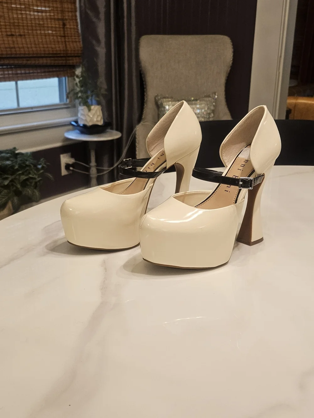 Gianni Bini Cream Patent Platform Mary Jane Heels with Black Strap